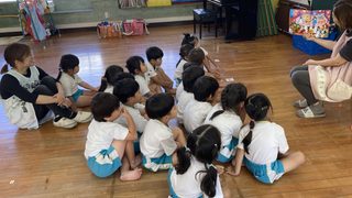 大好きな絵本の読み聞かせ!!